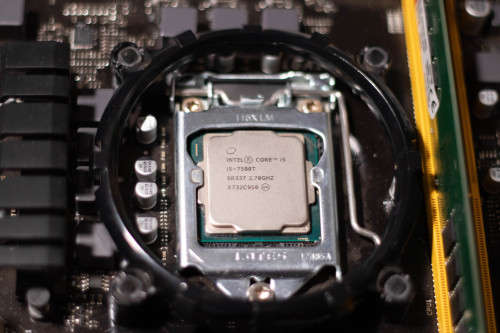 TB 250 BTC Pro Motherboard + i5 7500T + 8GB RAM