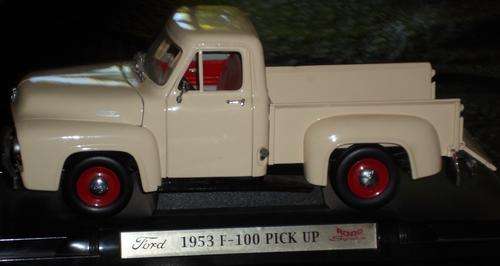 Ford 1953 F-100 Pick Up