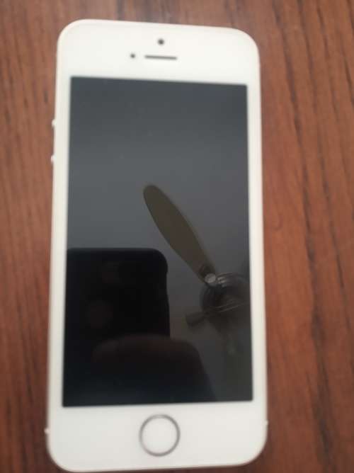 iPhone SE