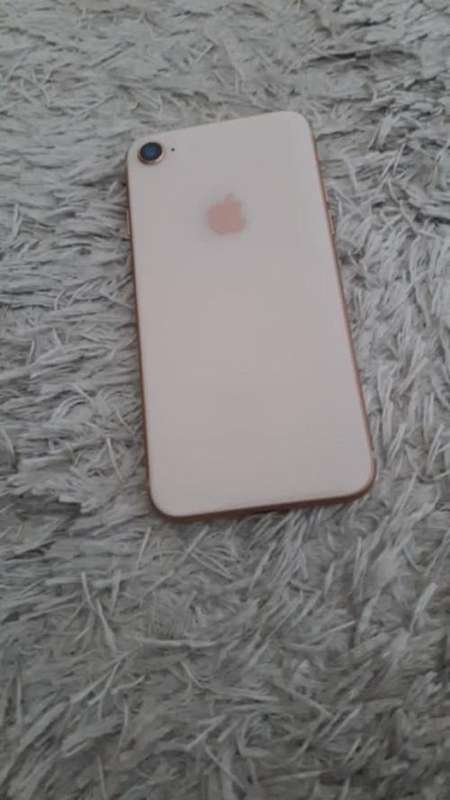 iPhone 8