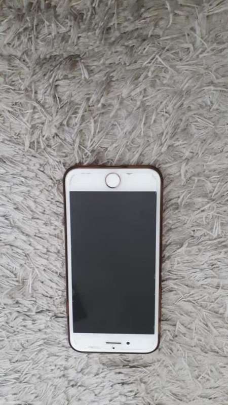 iPhone 8
