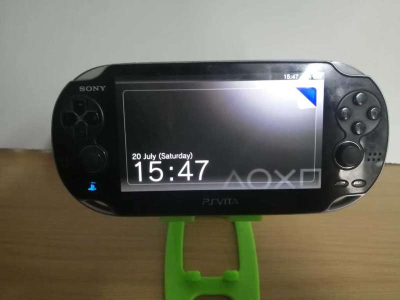 PS VITA OLED SPEC RUNNING CFW