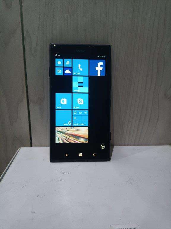 NOKIA LUMIA 1520