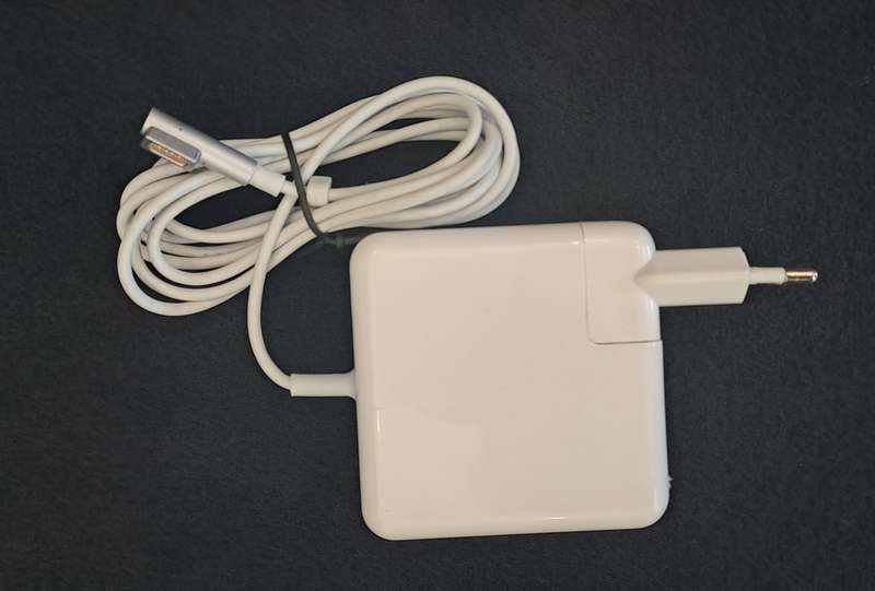 Generic macbook Charger