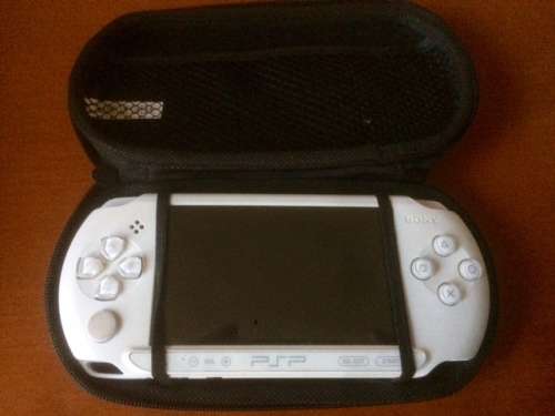 ### PSP + 8 GAMES BLUE BOXED SET!! ### AWESOME FIND!! BID NOW & SAVE FOR MORE VALUE!! BARGAIN!! #FSC