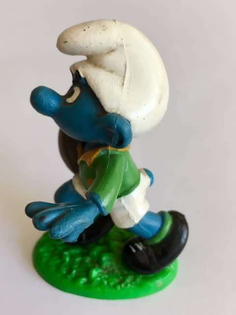 ### SUPER RARE SPRINGBOK SMURF ## HIGHLY COLLECTIBLE ## 1980 ## SCARCE SCHLEIGH PEYO (DONOVAN)