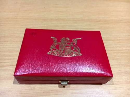 ## SA MINT NURSING HOME 1991 1/10TH GOLD COIN # TRIBUTE 100 YEARS # FABULOUS RARITY! VALUE 3K!! @@R1