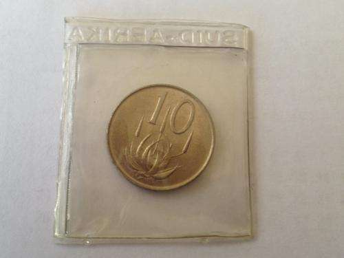 ***1967 10c SOUTH AFRICA UNC CONDITION UNTOUCHED AND SEALED***NOSTALGIA