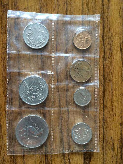 *** SOUTH AFRICAN CIRCULATED SEALED PACK *** VARIOUS DATES *** GREAT TO COLLECT *** NOSTALGIA! #FSC