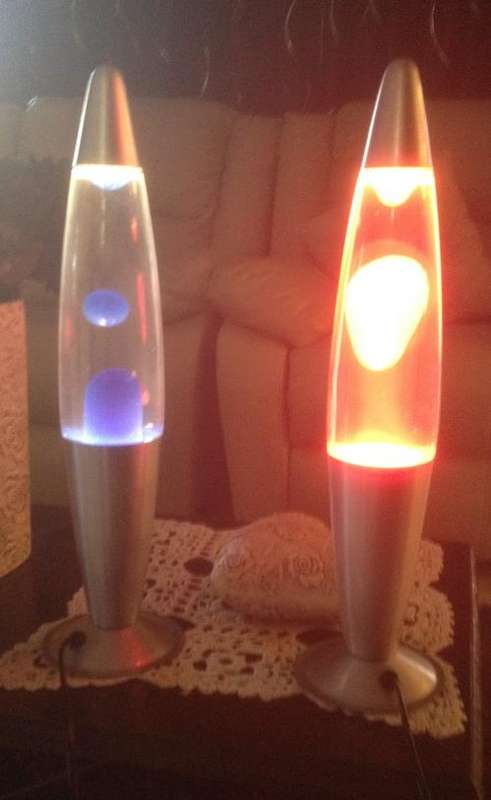 Motion lamp (lava lamp) first bid will win this