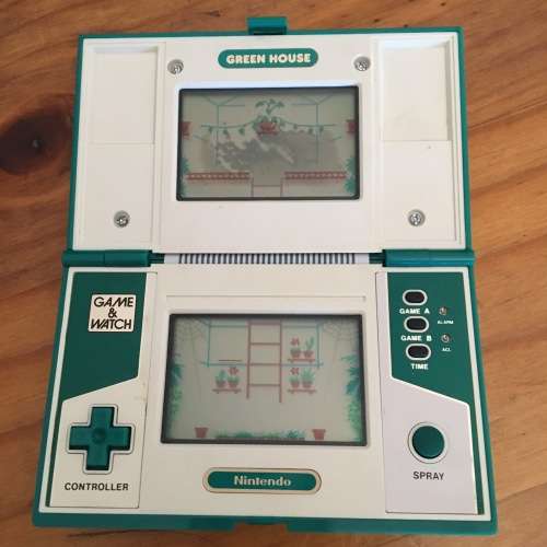 Nintendo Game & Watch - Green House ***HIGHLY COLLECTABLE***