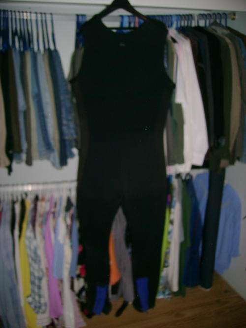 Wet suit