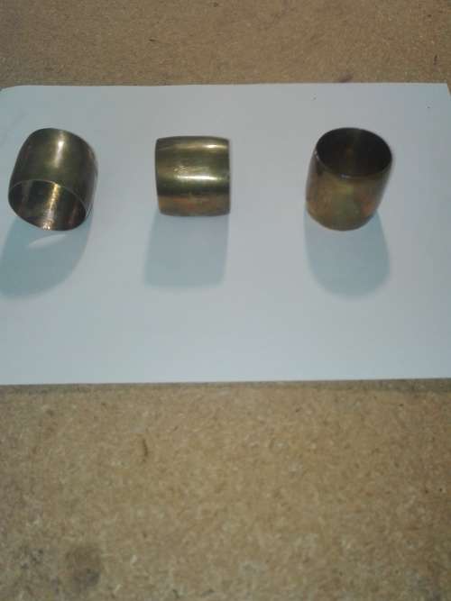Lot of Serviete holders Courier R100