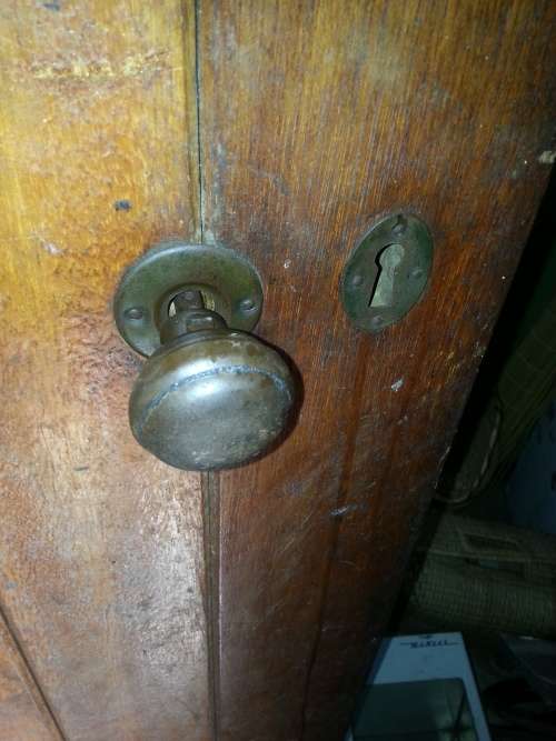 a pair of old UNION door locks in original condition (NO KEYS)  price is for both locks
