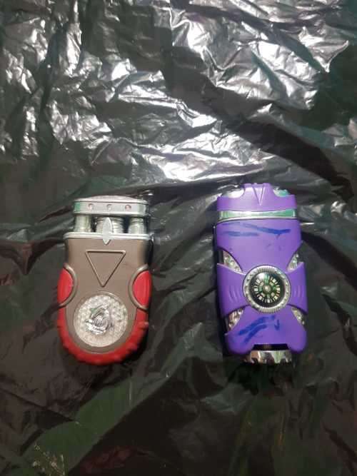 Set of old electronic lighters Courier R100