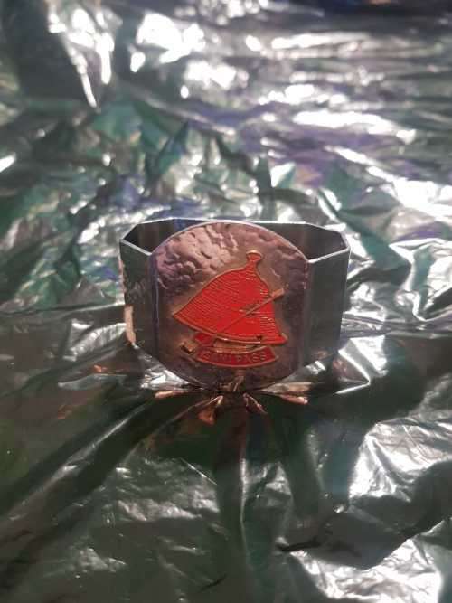 Lot of Serviete holders Courier R100