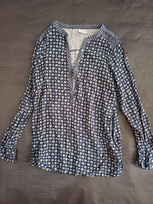 Ladies Contempo Casuals Top (Size 14)