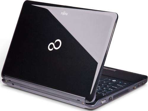 750GB HDD+8GB Ram+Nvdia Graphics ! Fujitsu LifeBook AH531 Core i7 Laptop