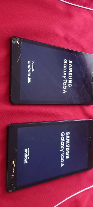 2 x Samsung Galaxy tab 8` Tablets (please read)