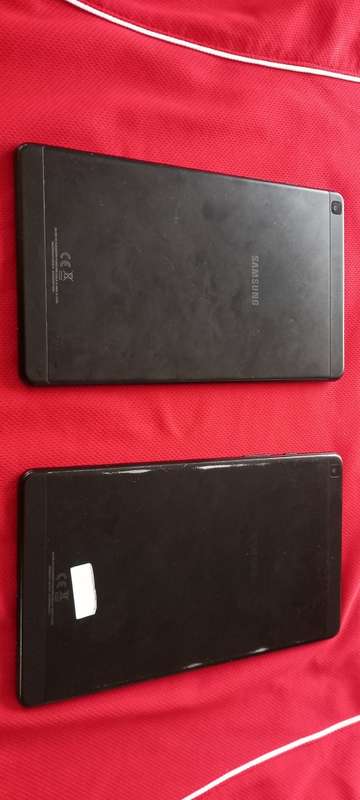 2 x Samsung Galaxy tab 8` Tablets (please read)