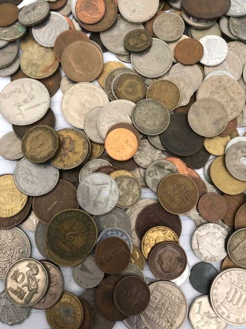 A Lot of 250 International Coins