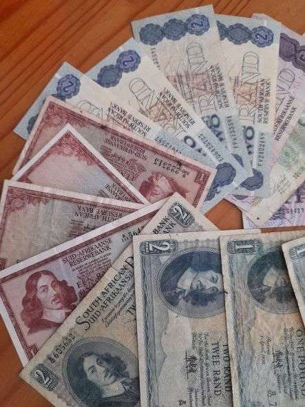 South African Banknote collection **R1 start - 15 notes