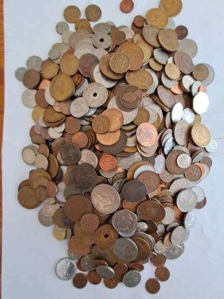 MASSIVE international coin collection **R1 start 4kg of coins