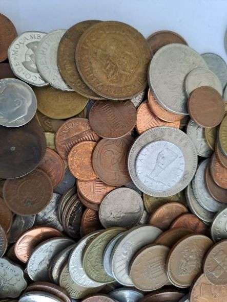 MASSIVE international coin collection **R1 start 4kg of coins