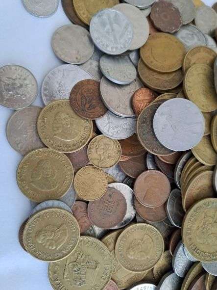 MASSIVE international coin collection **R1 start