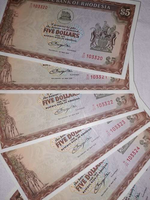 WOW! Rare find: Set of 10 $5 Rhodesian banknotes - in sequence