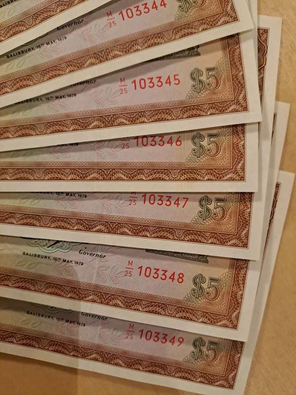 WOW 10x $5 Rhodesian banknotes in sequence