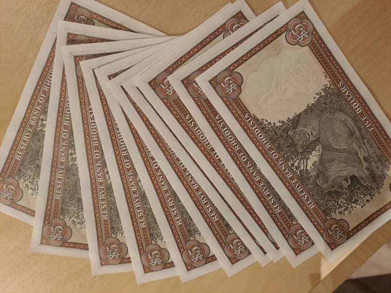 WOW 10x $5 Rhodesian banknotes in sequence