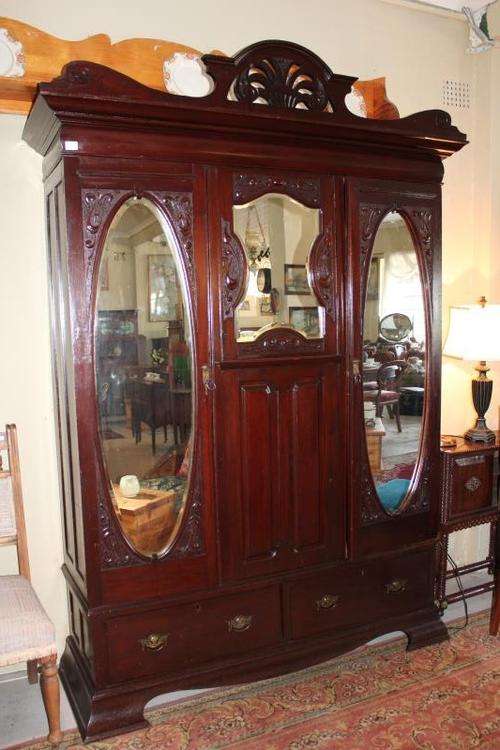 Edwardian Mahogany Wardrobe