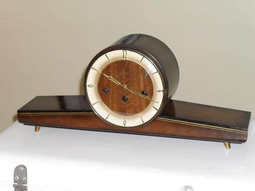 Maxter mantel clock
