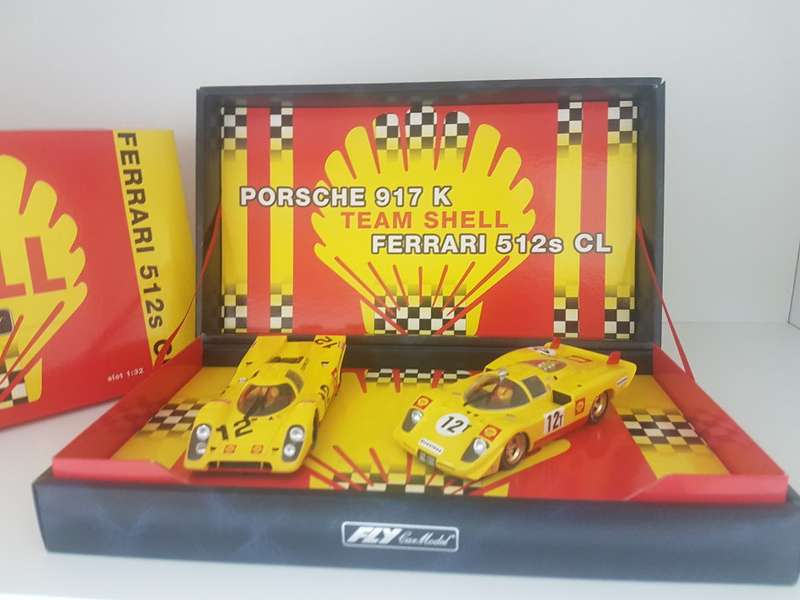 Fly team Shell Porche and Ferrari set