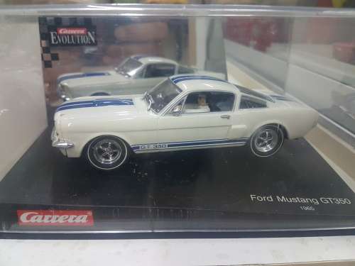 Carrera Mustang GT350