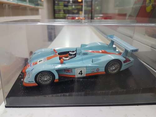 SCX Audi R8