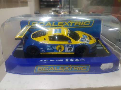 Scalextric Audi R8