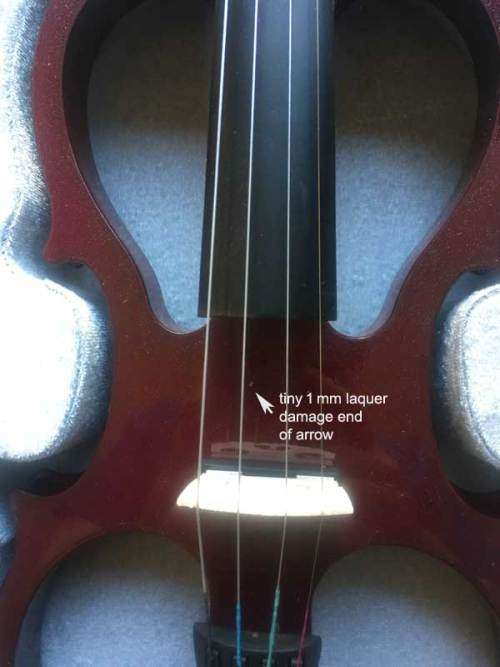 Courante Electric violin (4/4) with headphones  + shoulder rest (24h-48h SA delivery)