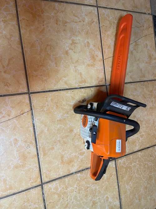 STIHL MS250 CHAINSAW 40CM 2.3KW 62DL