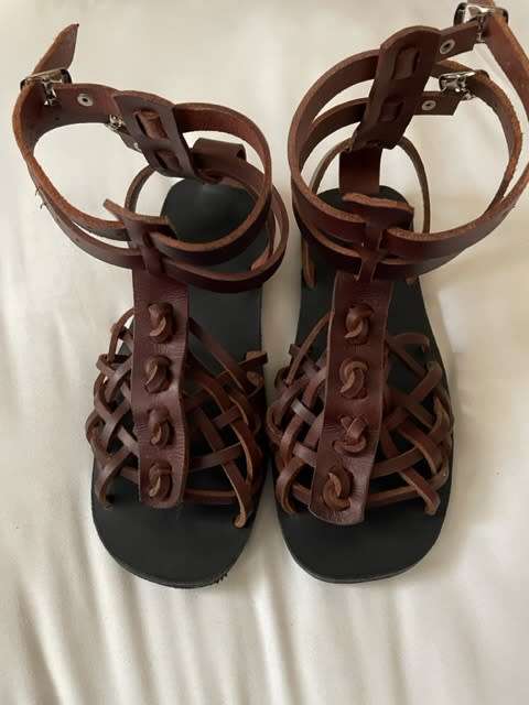 Gladiator sandals brown UK9