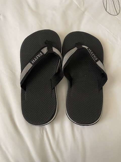 Faith flip-flops grey/black UK8