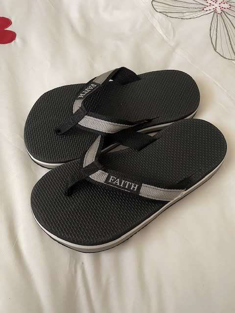 Faith flip-flops grey/black UK8