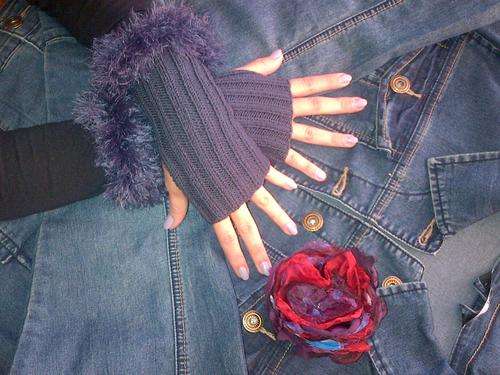 TRENDY WINTER GLOVES
