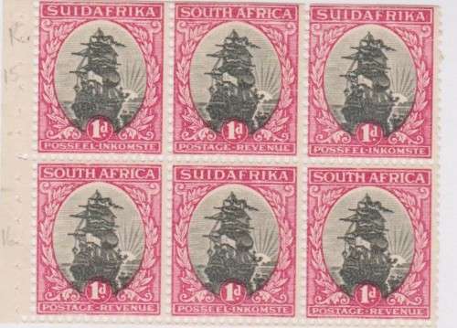 1927 Union 1d Pretoroa Booklet pane No 7 With vignett shifted down MLH ### CV R1500 per pair ###