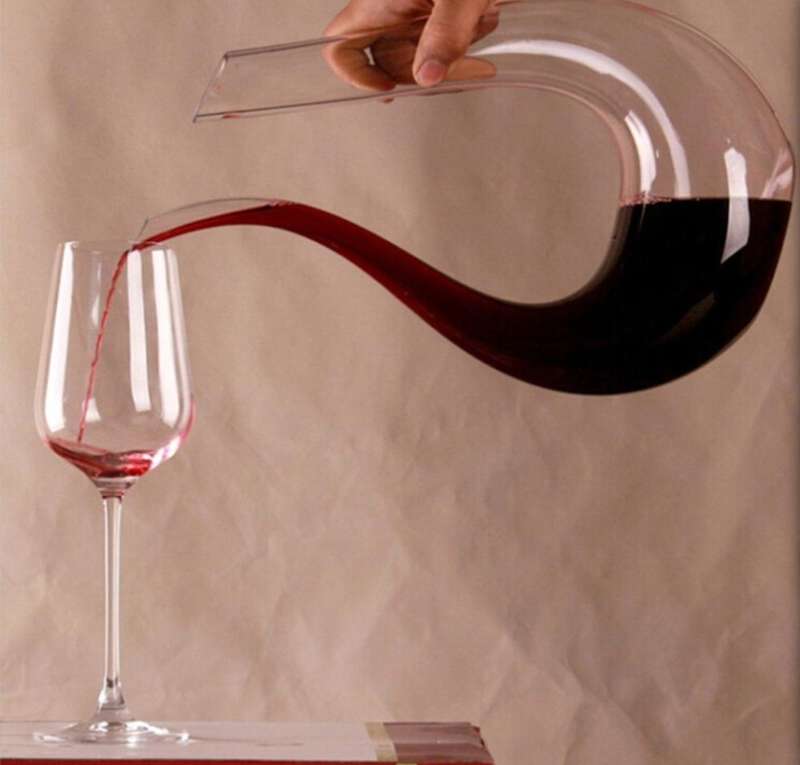2 Litre U-Shaped Wine Decanter