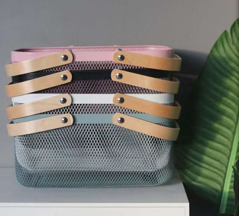 Mesh Storage Basket With Wooden Handle