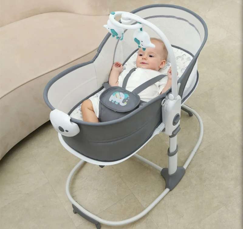 Mastela 6 in 1 Multi-Function Bassinet