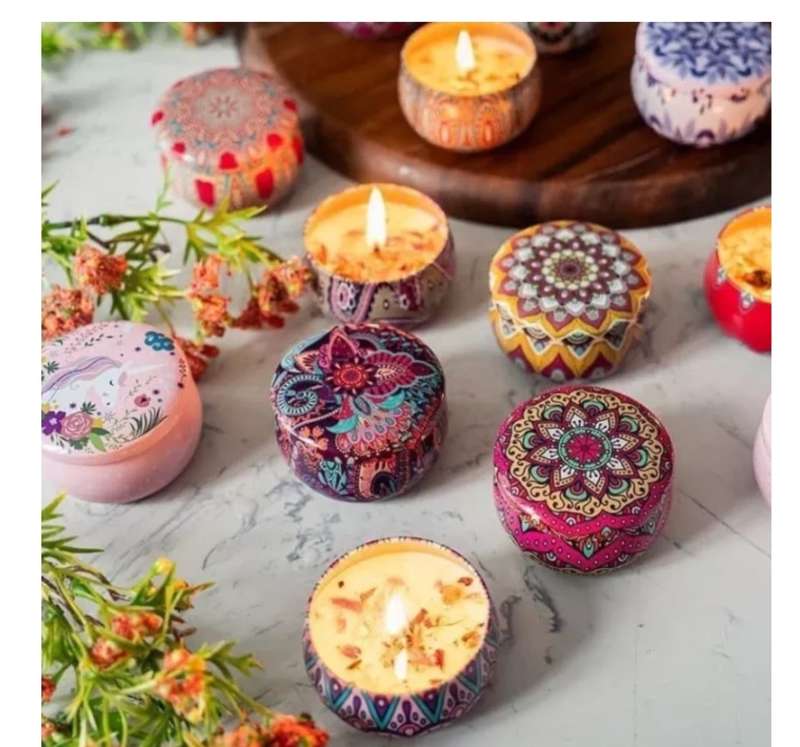 Assorted Scented Candles with Flowers - 4 Pack