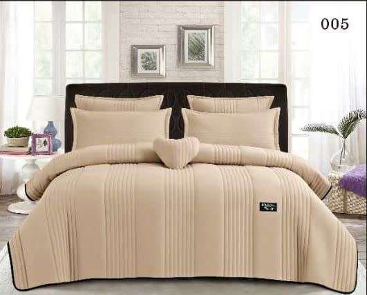 6 PIECE QUILTED BEDSPREAD